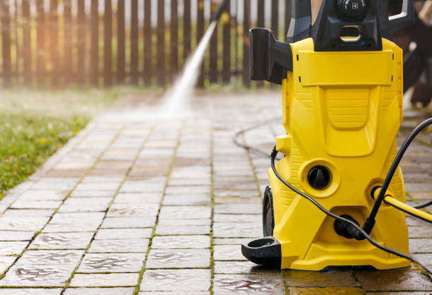 Best Sign and Awning Cleaning  in Quinlan, TX
